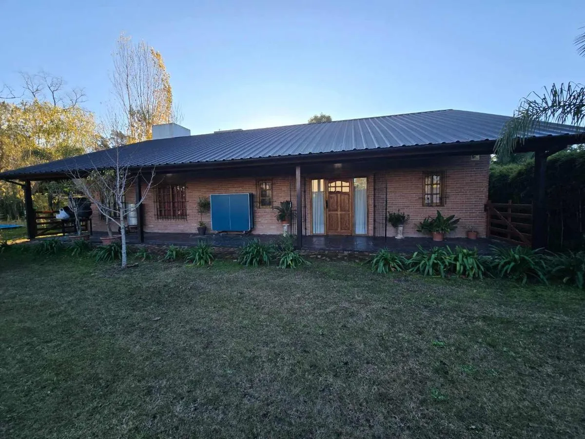 Casa en Caminito 600