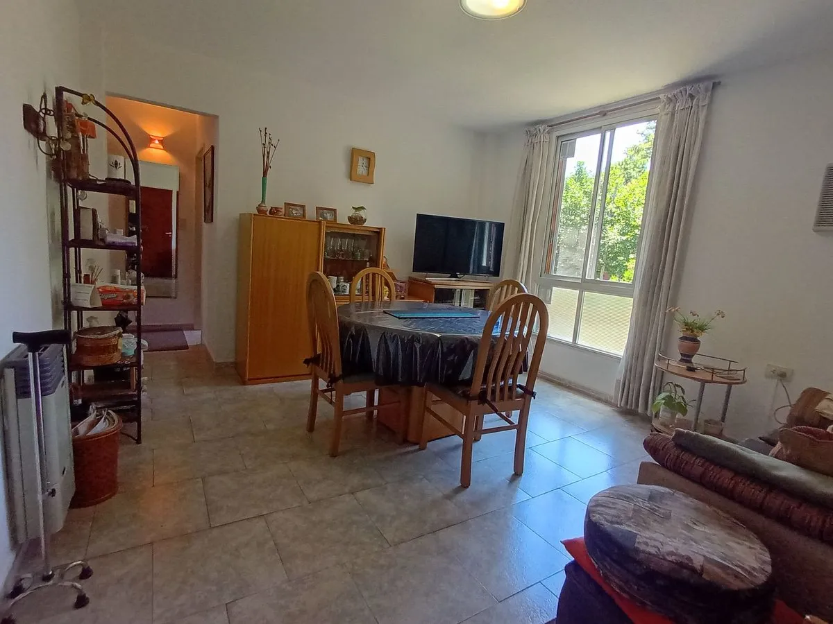 Departamento en Centenario 3500