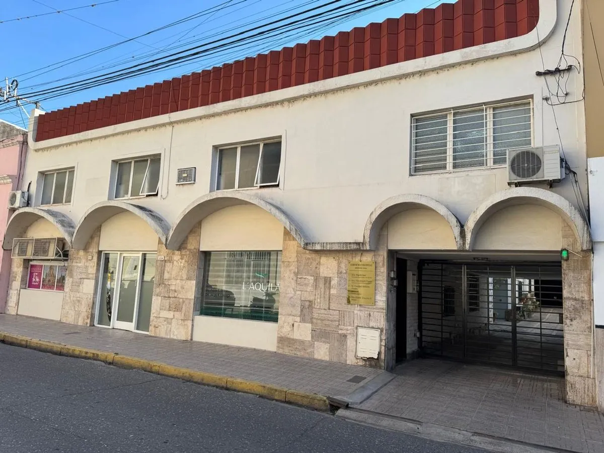 Oficina en Moreno 2500