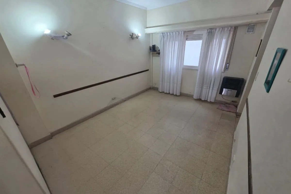Departamento en Bolívar 2200