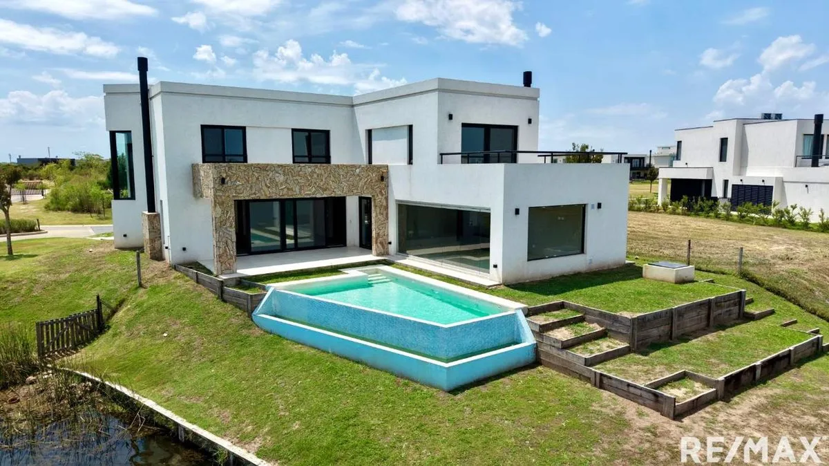 Casa en Lote 108 100