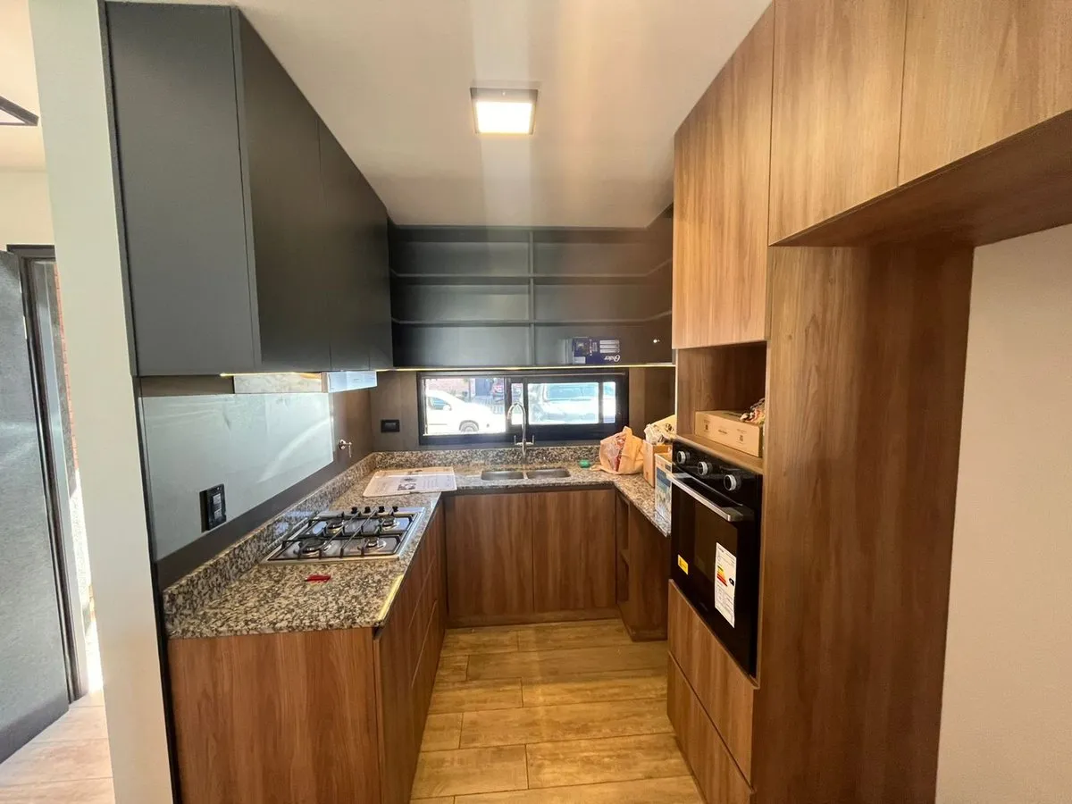 Casa en Avenida Armada Argentina 3900