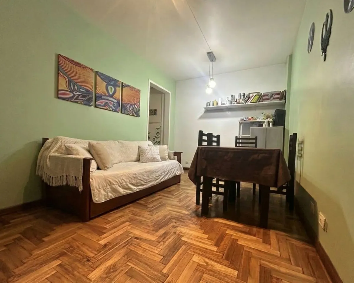 Departamento en Sarmiento 4600