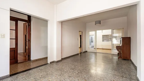 Casa en Miranda 4800