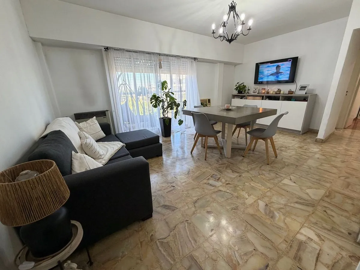 Departamento en Pedro Noguera 200