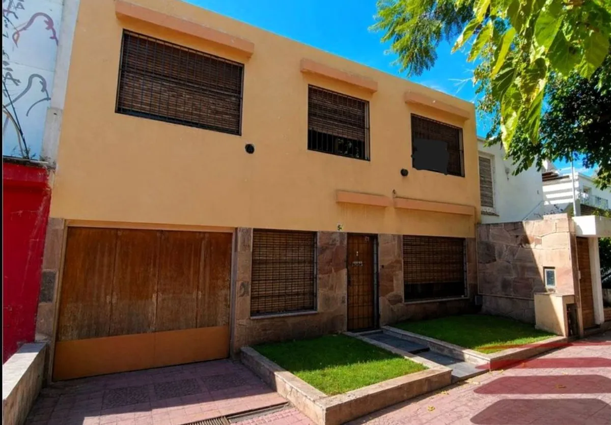 Casa en Avenida San Martín Sur 300
