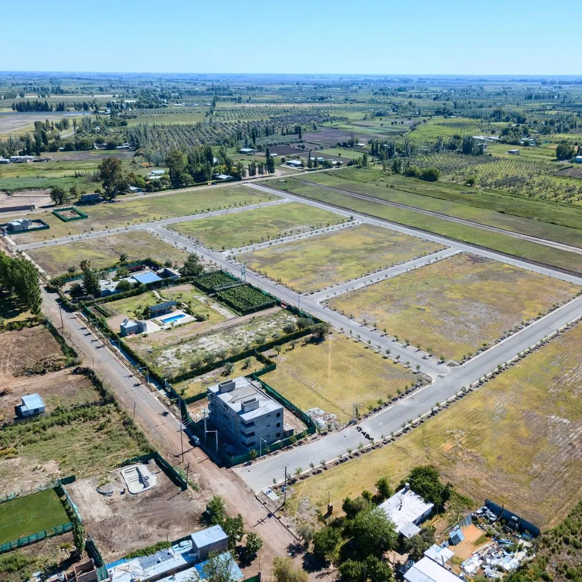 Lote en Los Salamanquinos 300