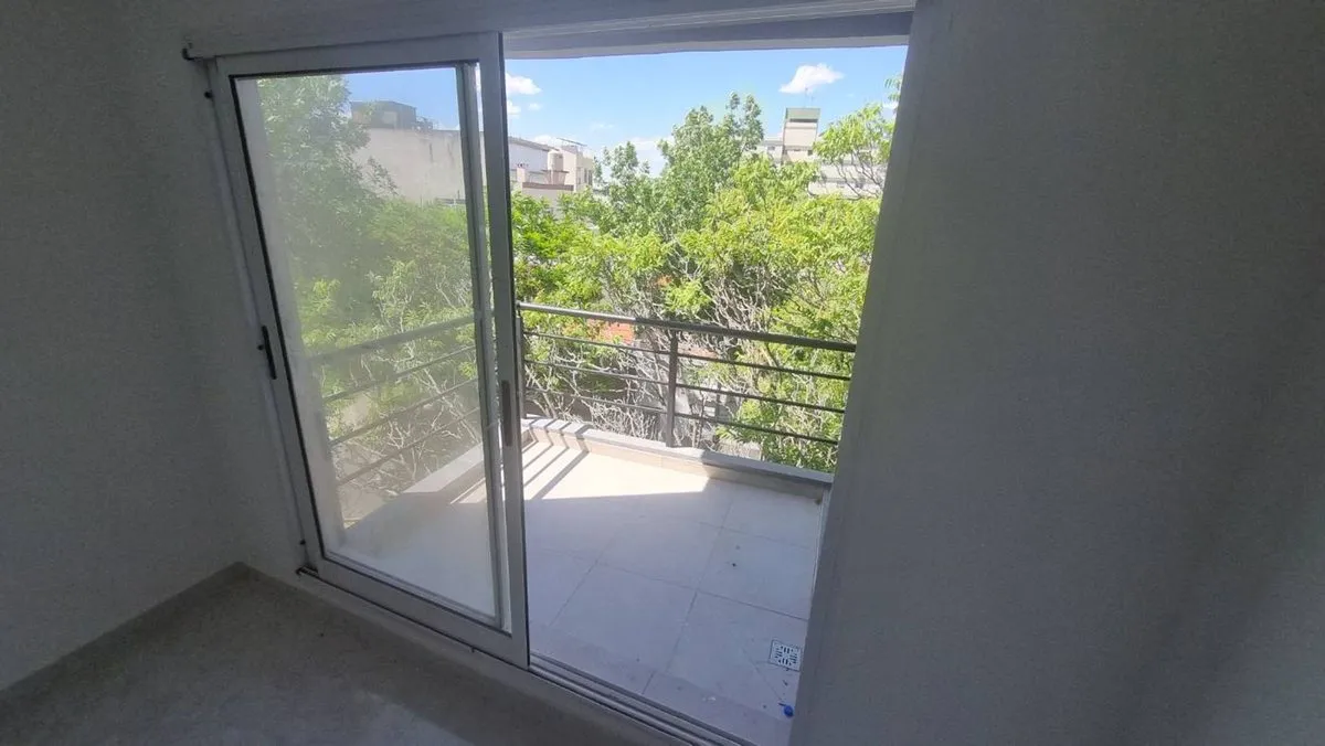 Departamento en Avenida Larrazábal 1700
