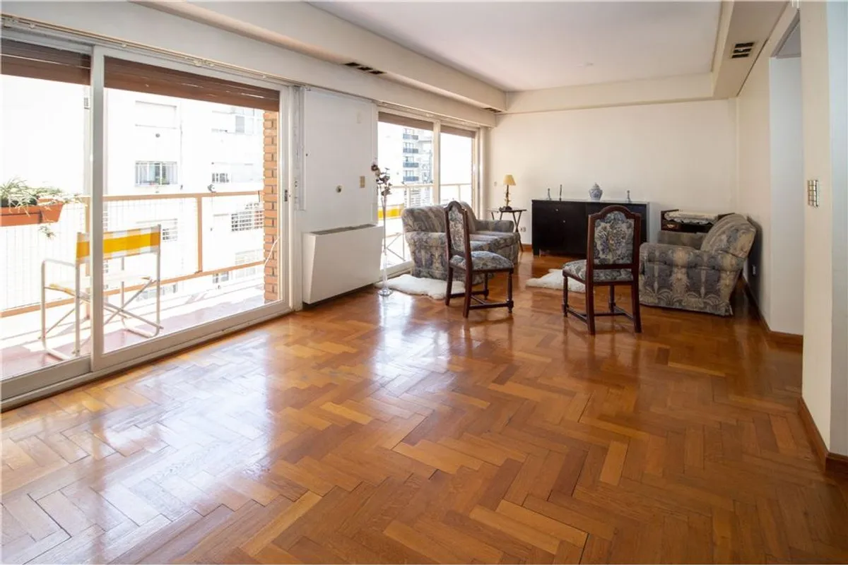 Departamento en Av. Santa Fe 2300