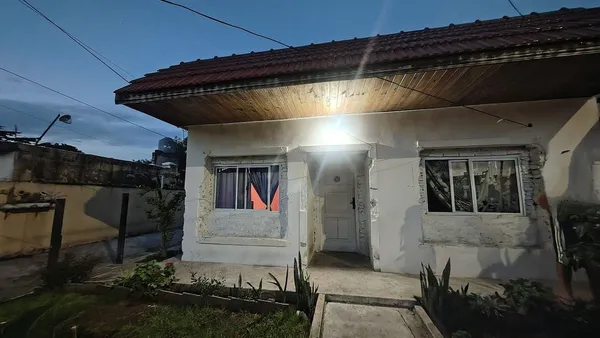 Casa en Eustaquio Frias 4200