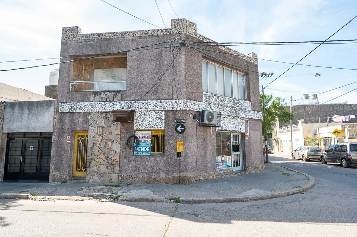 Casa en Liniers 1200