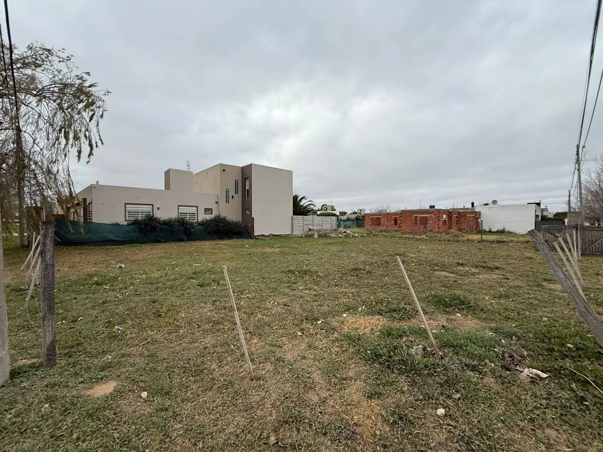 Lote en Godoy Cruz y Victorica S/N