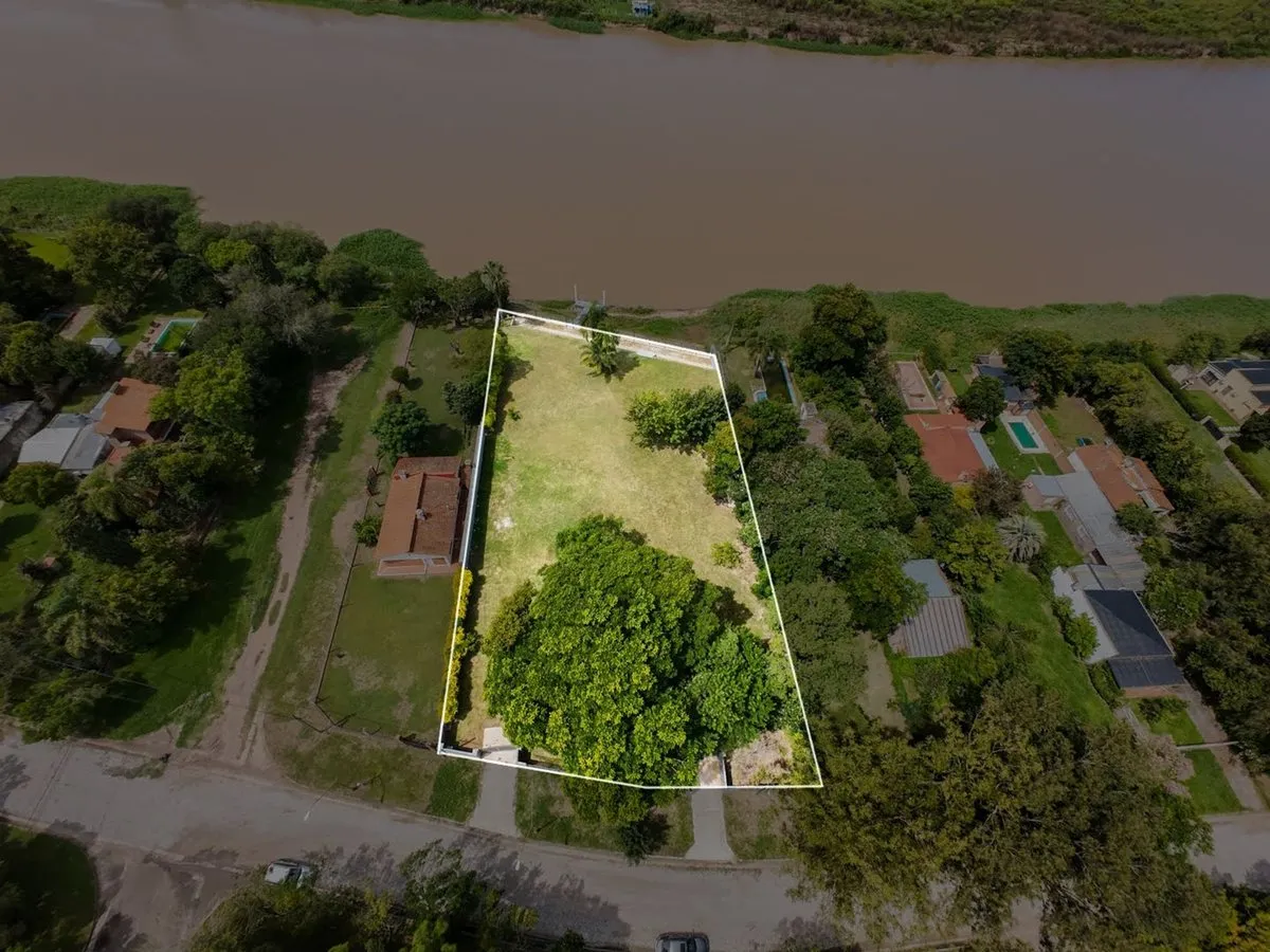 Lote en Uruguay 0