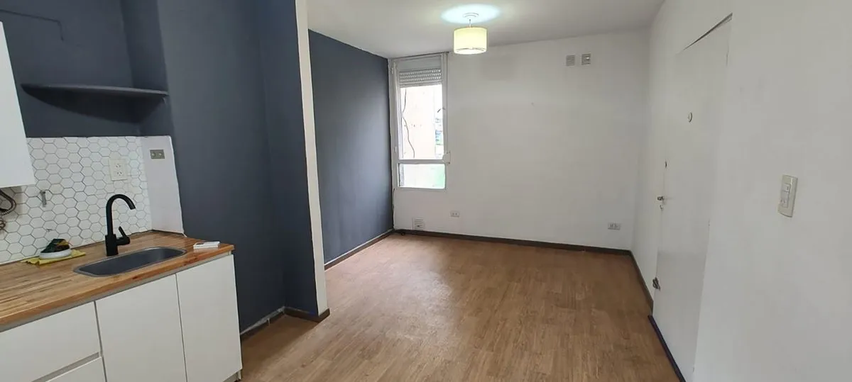 Departamento en Provincia Unidas 900