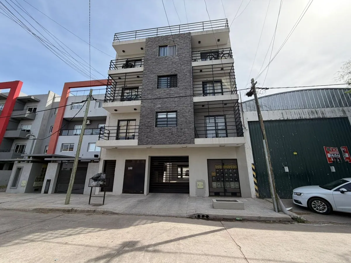 Departamento en Andrés Lamas 2200