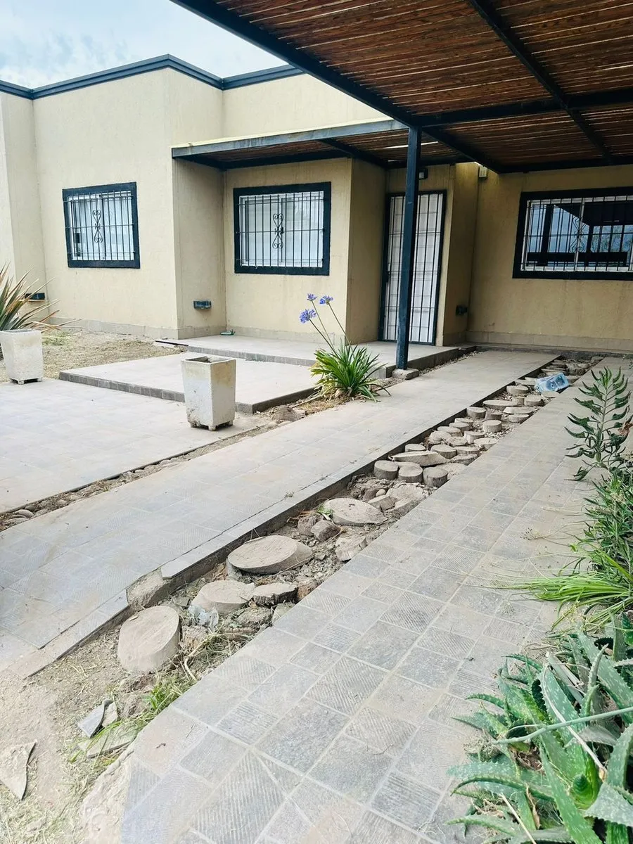 Casa en Godofredo Paladini 1700