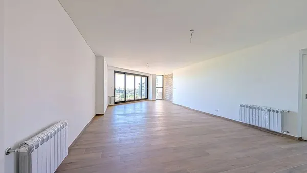 Departamento en Avenida Caseros 200