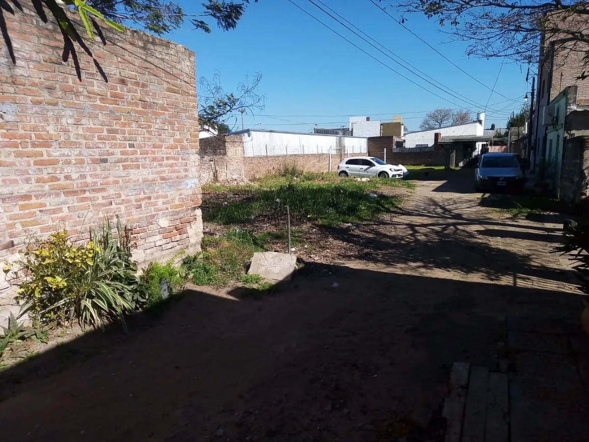 Casa en Avenida Lujan 2300