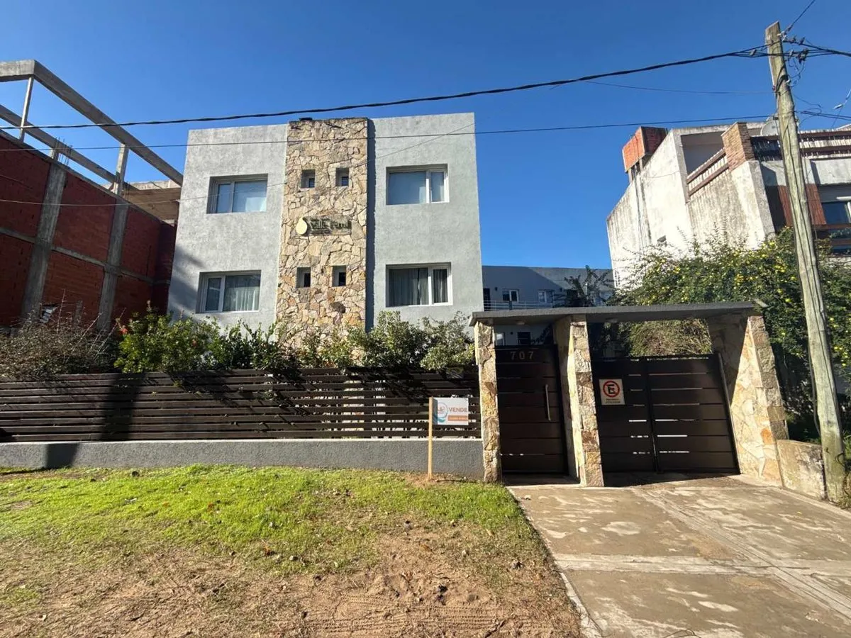 Departamento en Avenida del Valle Fértil 700