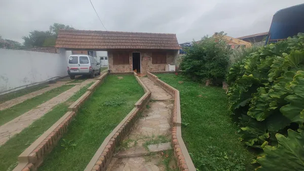 Casa en 29 E/ 78 y 79 2200
