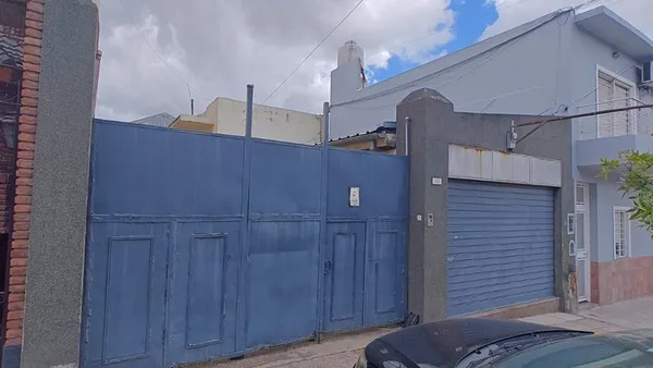 Galpon en Avenida Vernet 100