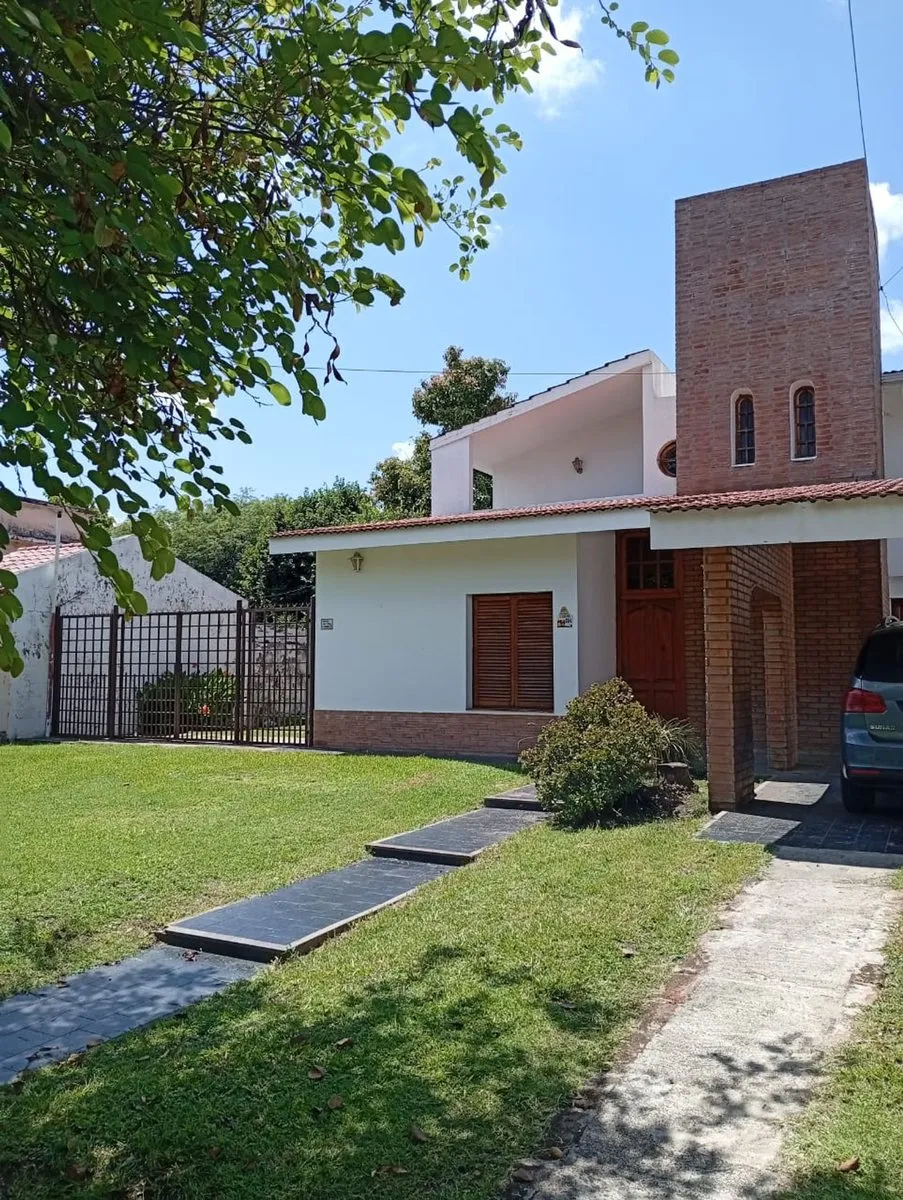 Casa en Román de Chaves 300