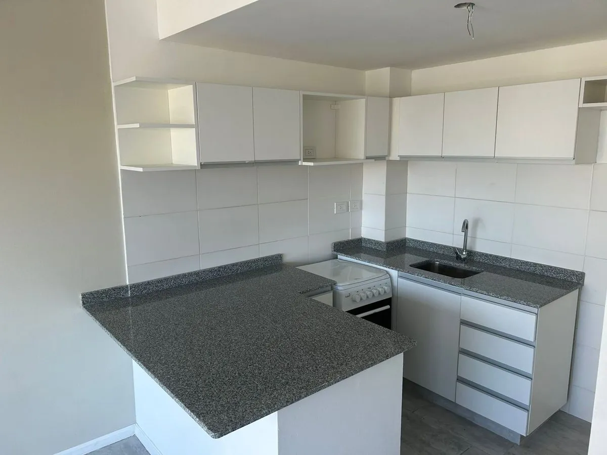 Departamento en Avenida San Juan 2400