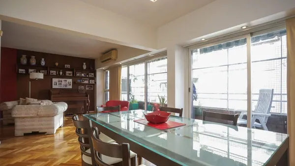Departamento en Virrey Olaguer y Feliú 2400