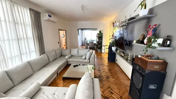 Departamento en Avenida Hipólito Yrigoyen 1700
