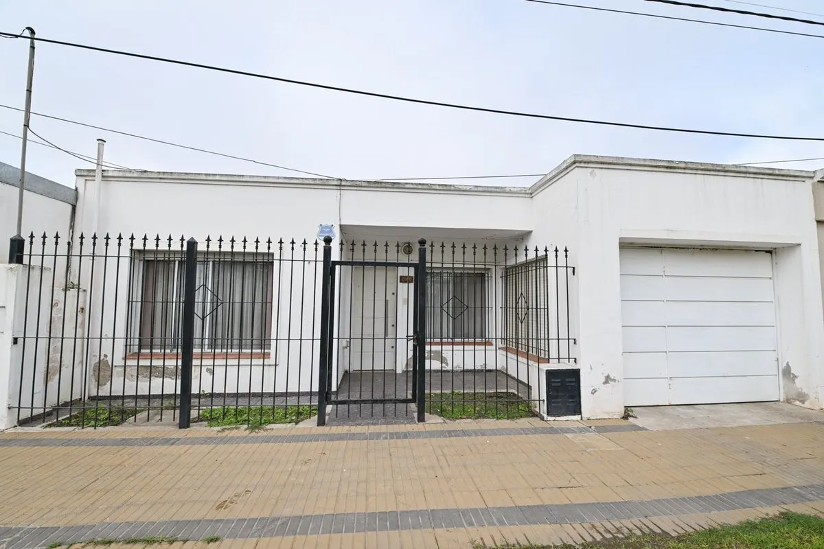 Casa en Dorrego 2600