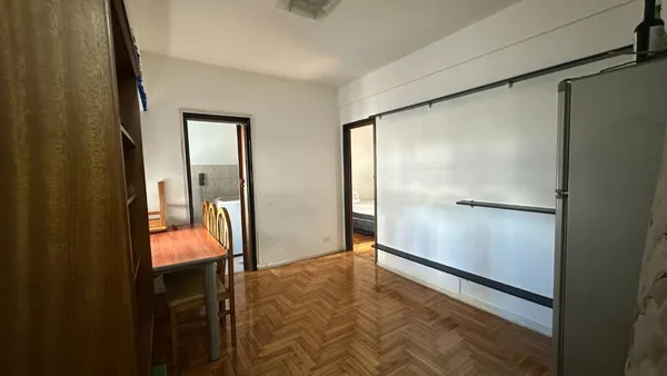 Departamento en Rodriguez Peña 100