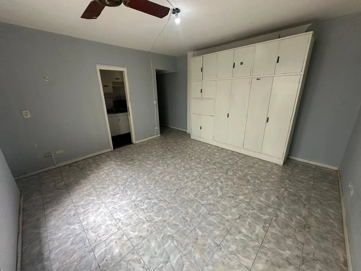 Departamento en Avenida Juan Bautista Alberdi 5700