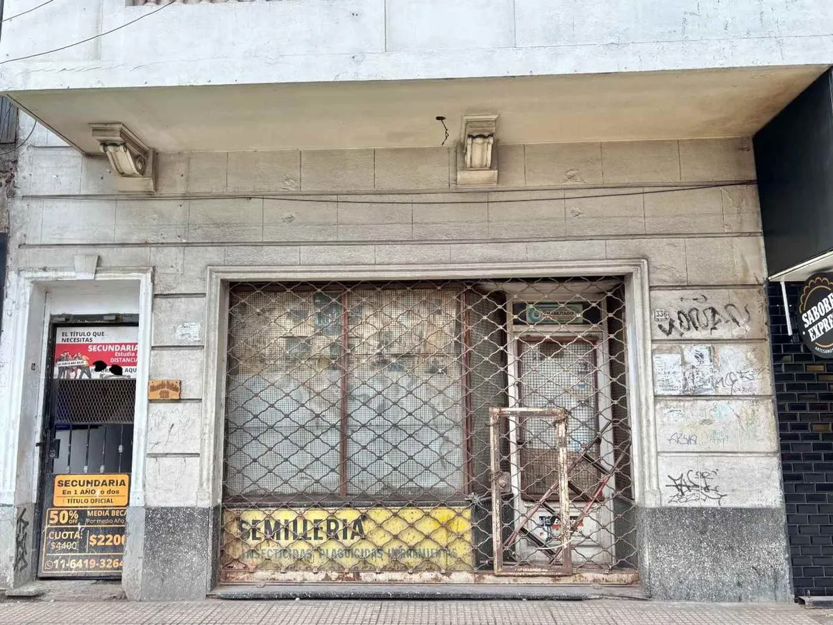 Local Comercial en Avenida Doctor Ricardo Balbín 1300