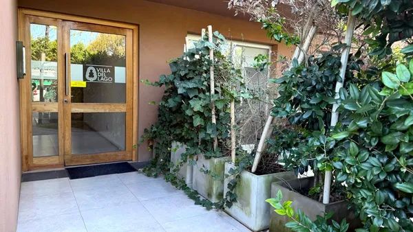 Departamento en Champagnat 1000