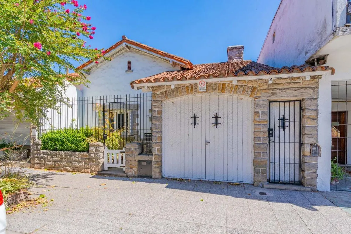 Casa en Olazabal 2300