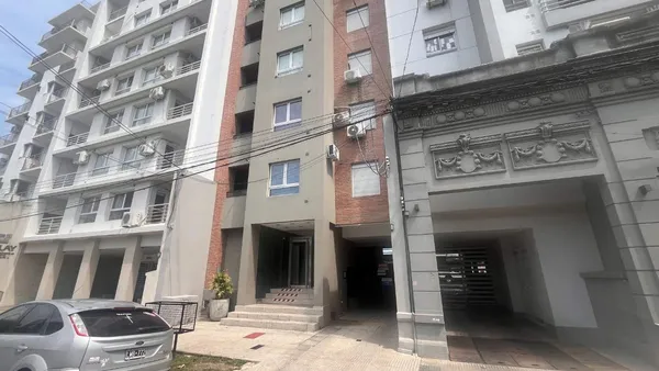 Cochera en Urquiza 2800