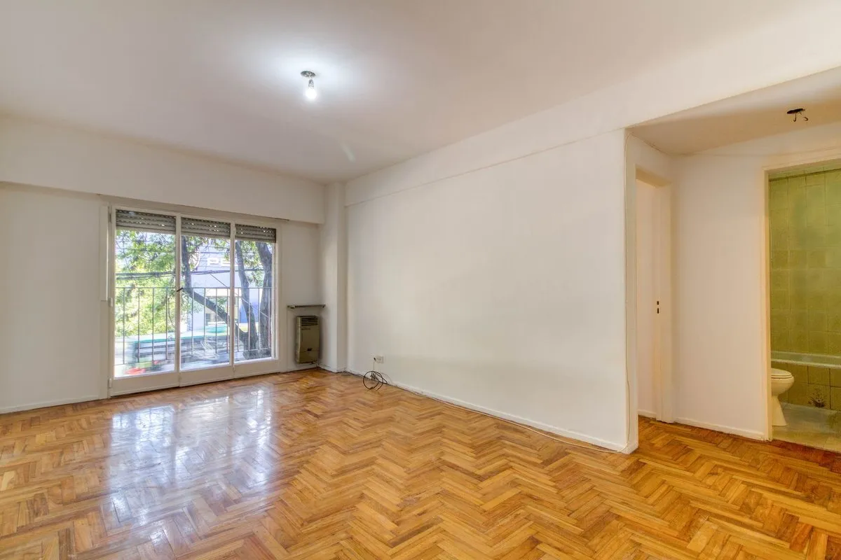 Departamento en Avenida Rivadavia 6100