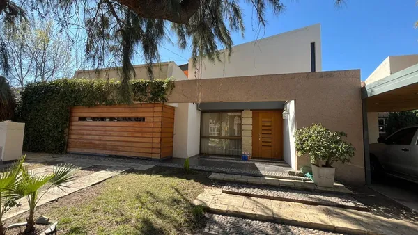 Casa en Cochabamba 4300