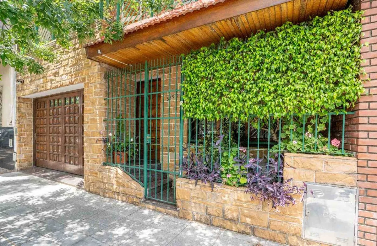 Casa en Cesar Diaz 5300