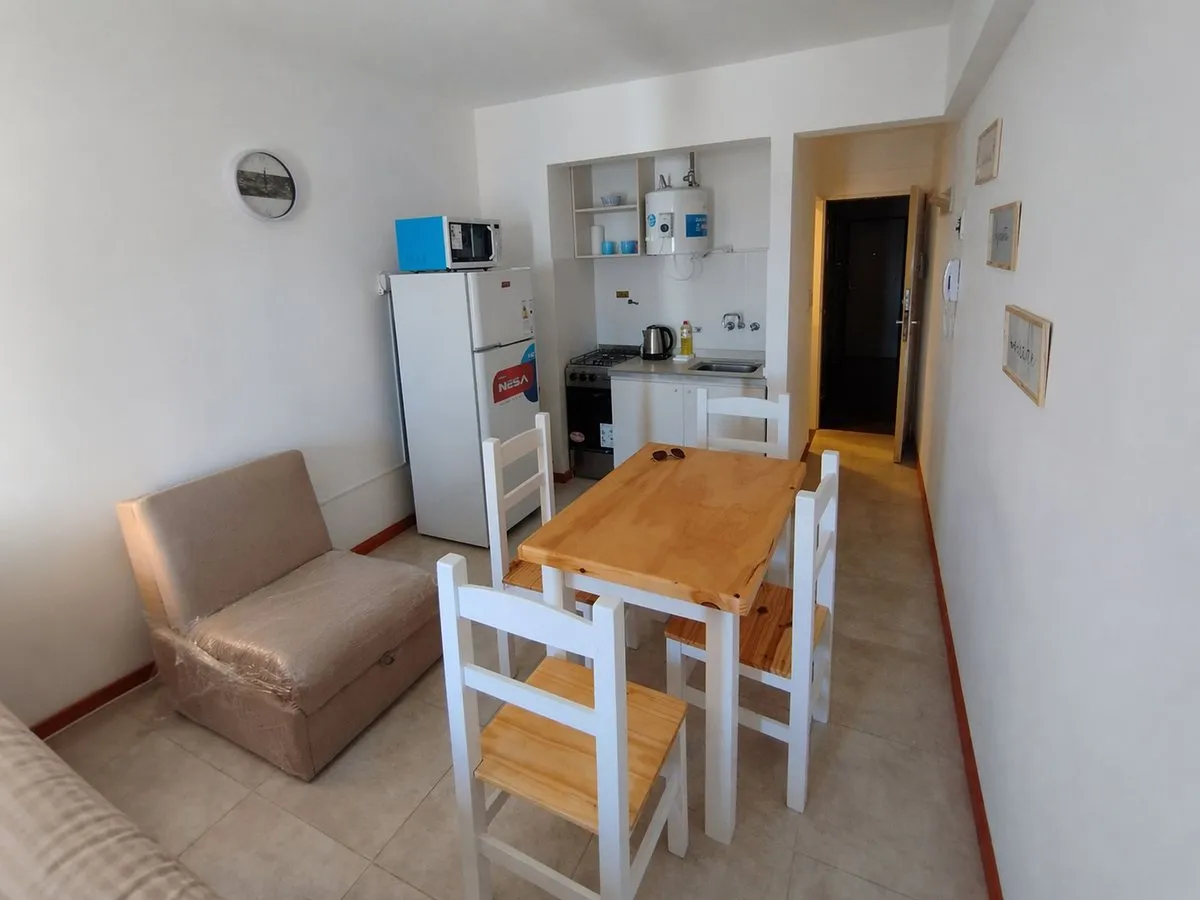Departamento en Avenida Pedro Luro 3500