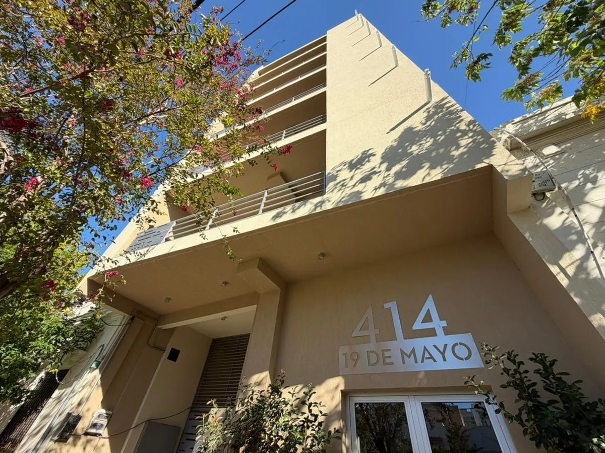 Departamento en 19 de Mayo 400