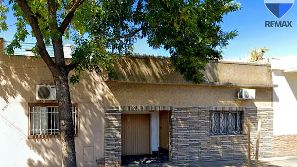 Casa en Marcos Sastre 5000
