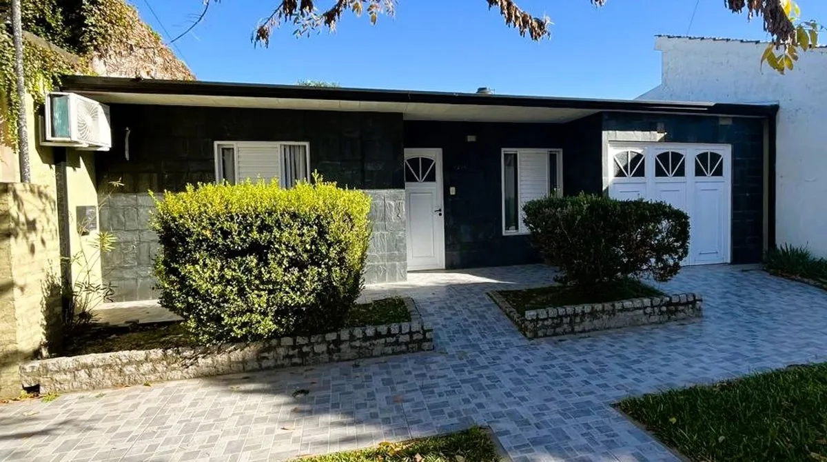 Casa en Urquiza 1200