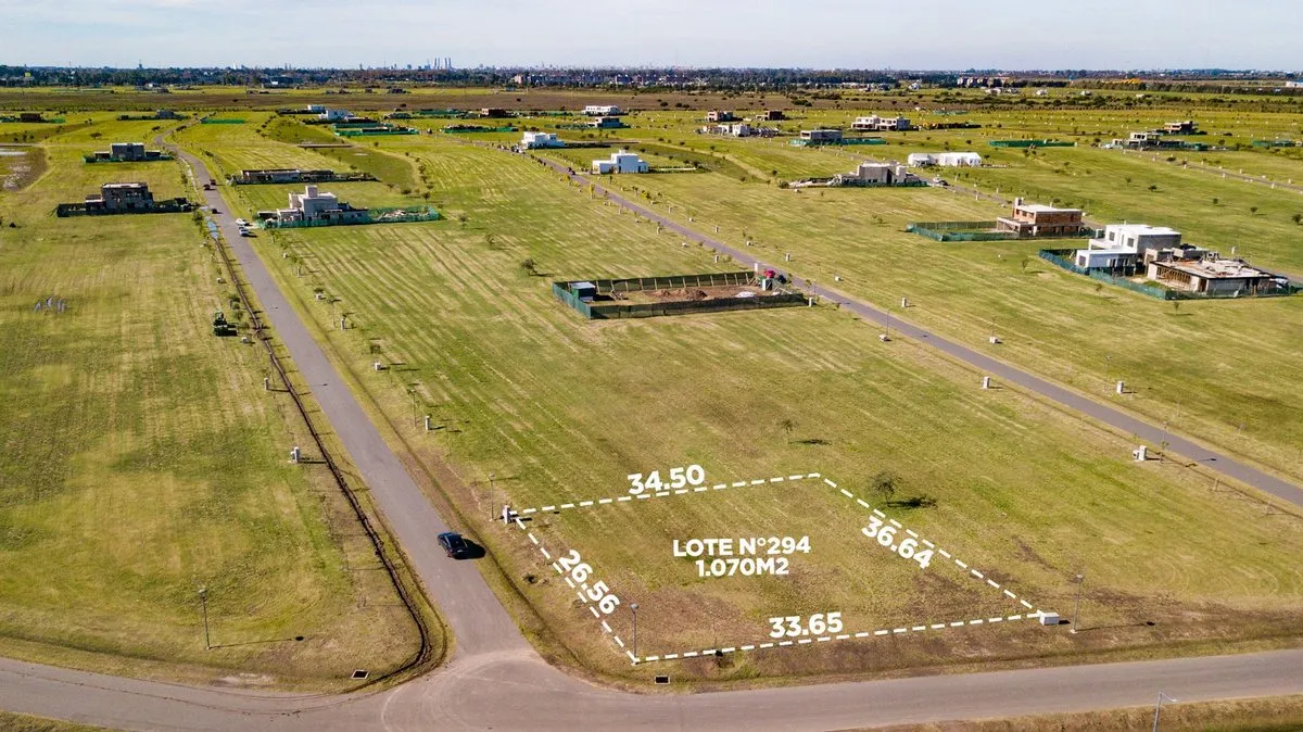 Lote en Avenida Arturo Illia 100