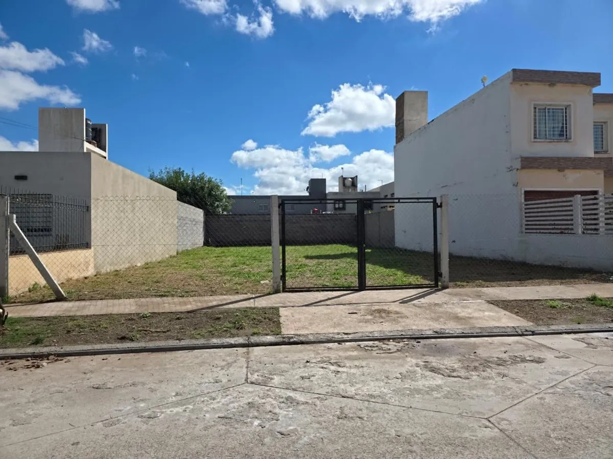 Lote en José Betinoti 3500