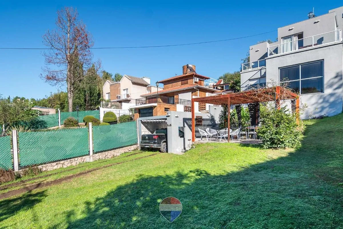 Casa en Av. Perito Moreno 2400