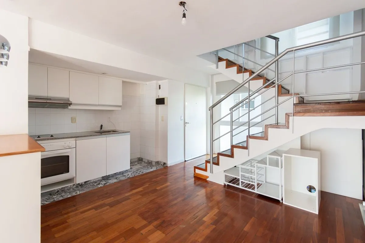 Departamento en Arce 700