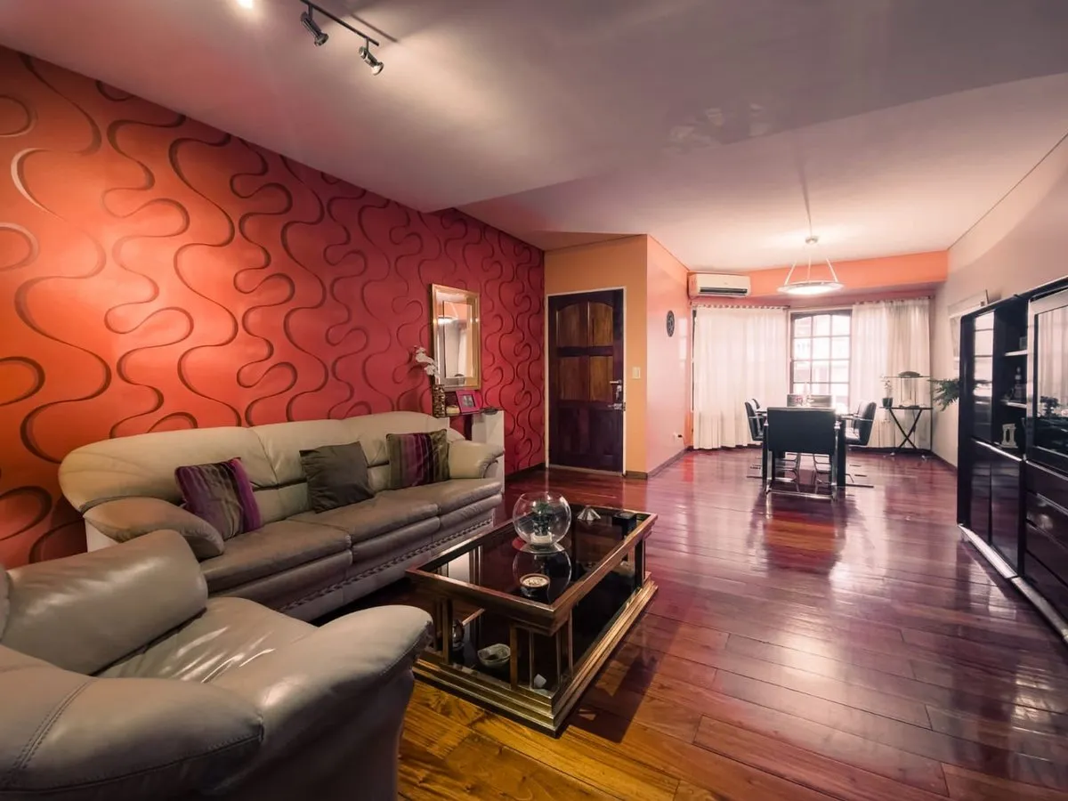 Casa en Pumacahua 700