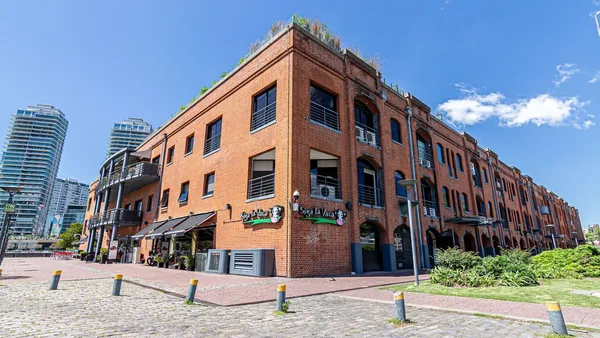 Local Comercial en Alicia Moreau de Justo 1700