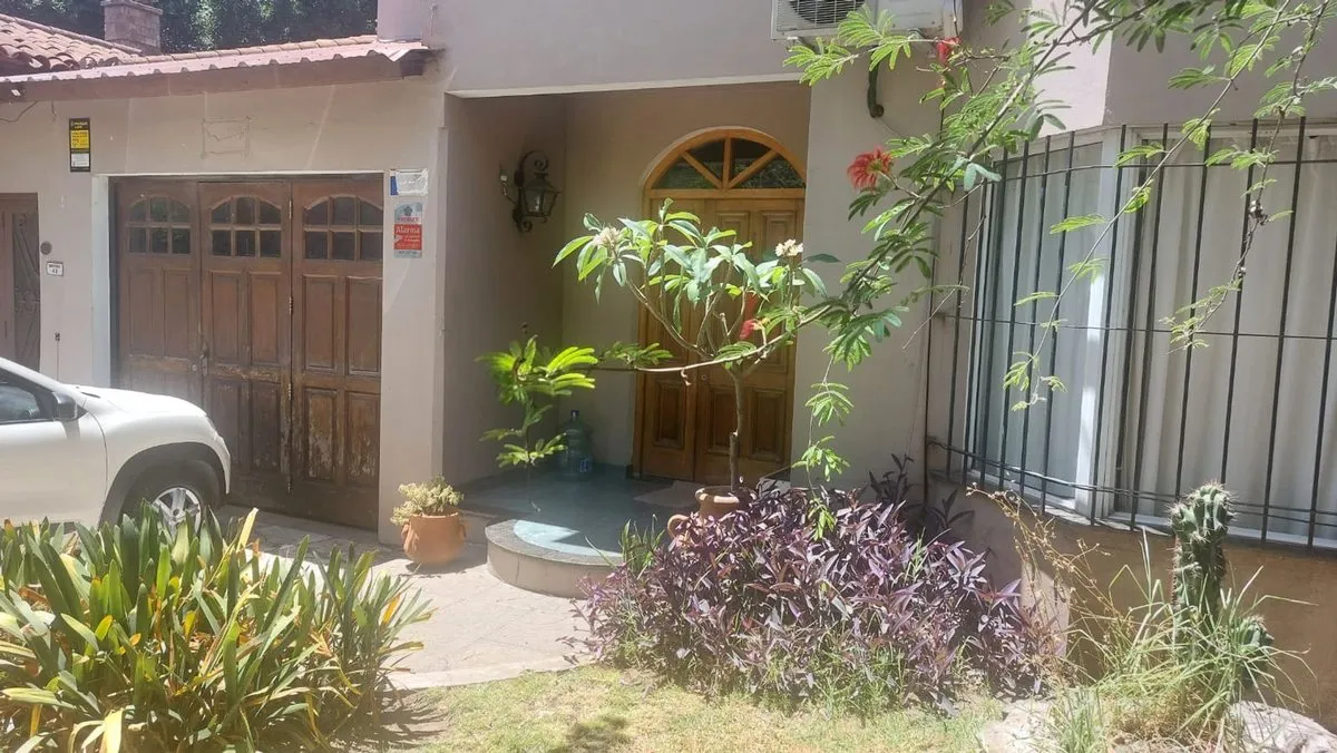 Casa en Cornelio Saavedra 0